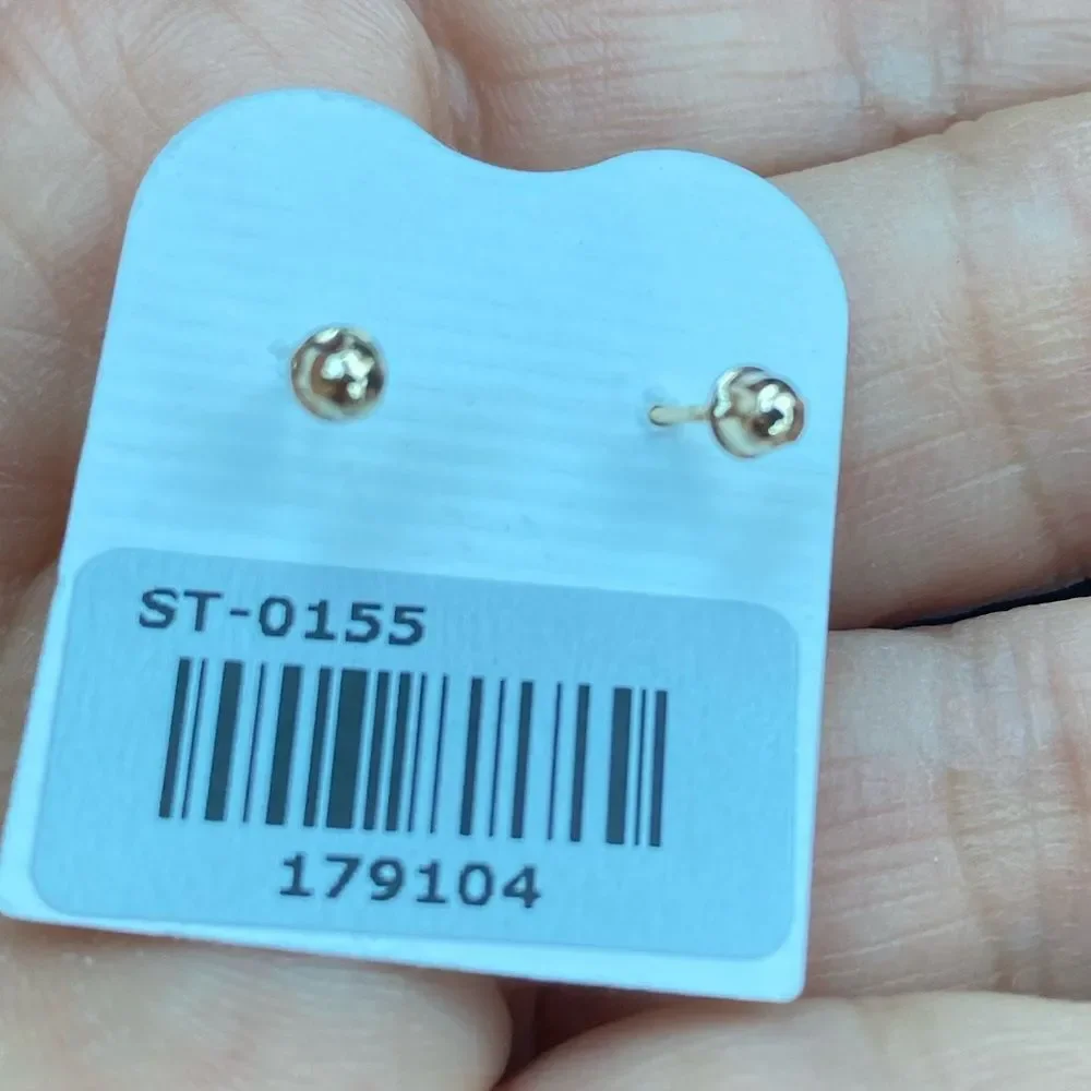 14k Yellow Gold 4mm Ball Screwback Earrings